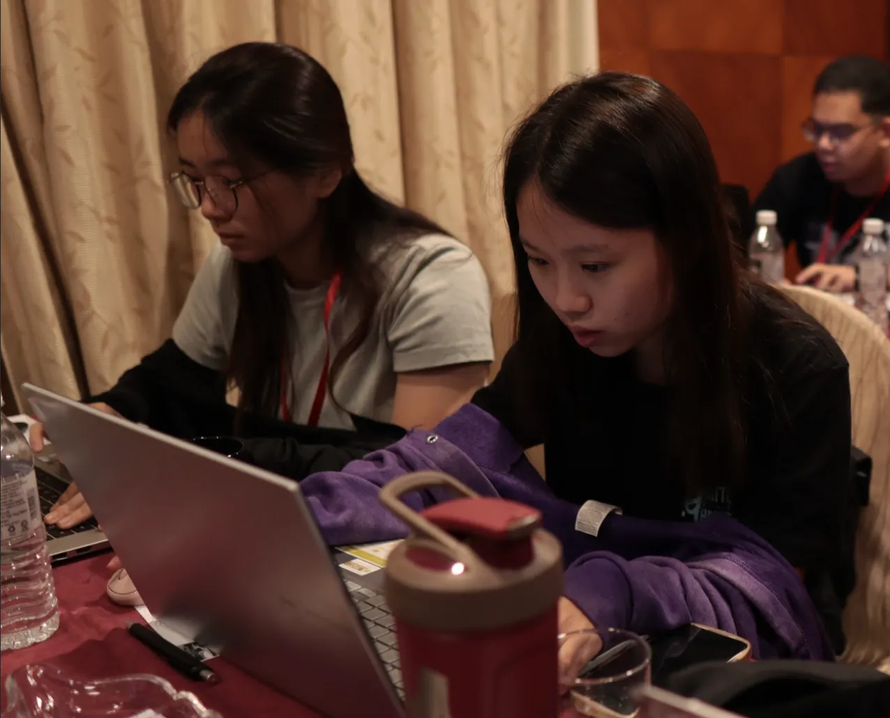 Image of Emmy and Wei Ying