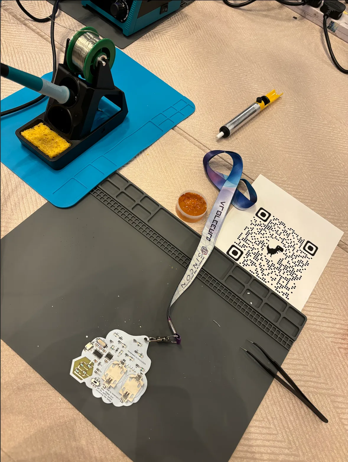 Image of the soldering station